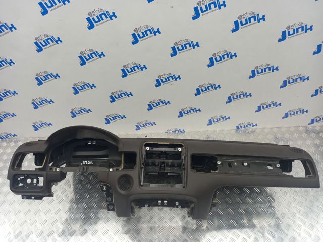 Панель передня "торпедо" 7P1857003G VAG