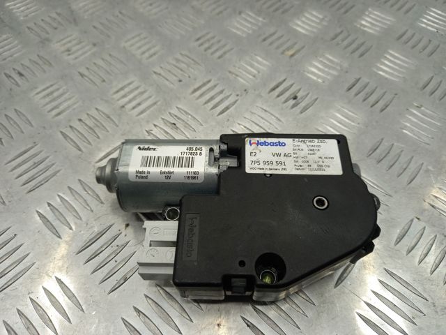 Двигун приводу люка 7P5959591 VAG
