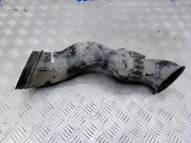 Повітроприймач 7P6129609A VAG