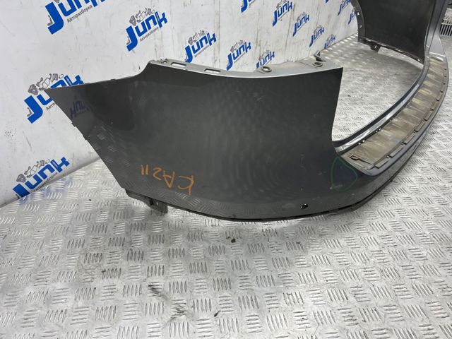 Кожух бампера заднього 7P6807417GRU VAG