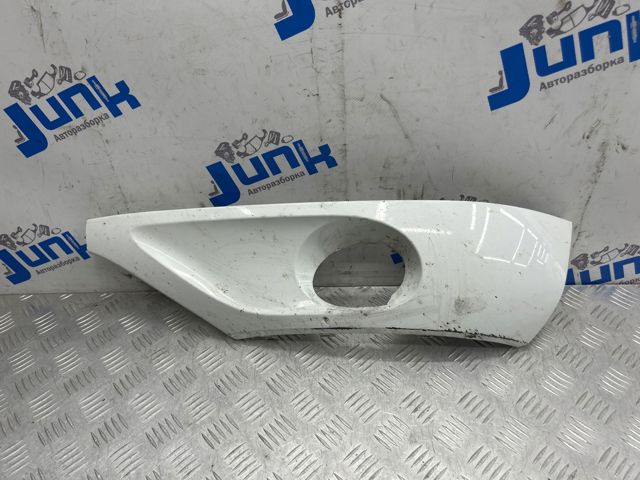 Решітка протитуманних фар ліва 7P6807489BGRU VAG