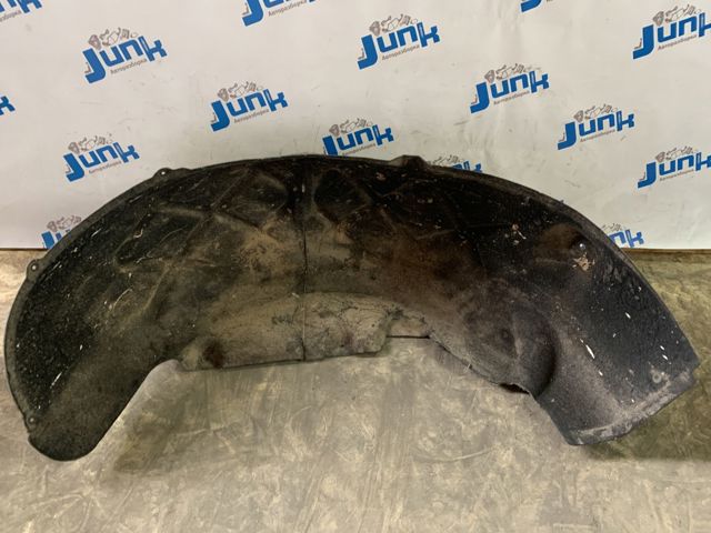 Підкрилок задній правий 7P6810972 VAG