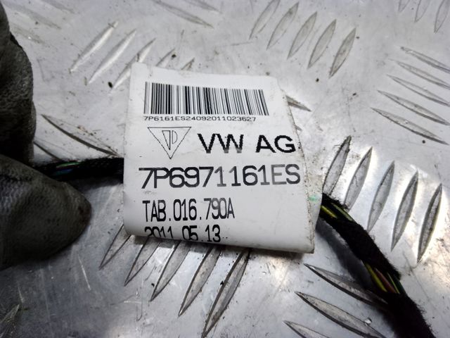 Джгут проводів передньої двері 7P6971161ES VAG