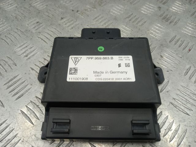 Стабілізатор напруги 7PP959663B VAG