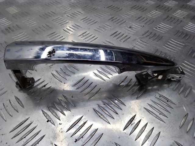 Ручка задньої двері зовнішня 806401AA0A NISSAN