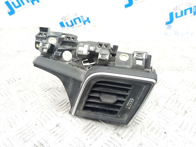Решітка повітроводу ліва 80B820901A6PS VAG
