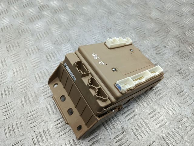 Корпус запобіжників 82201AN83A SUBARU