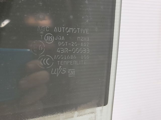 Скло задніх дверей, лівих 823014GA0A NISSAN