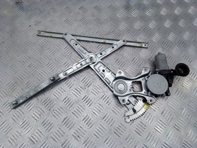 Склопідйомник задніх лівих дверей 827015NA0A NISSAN