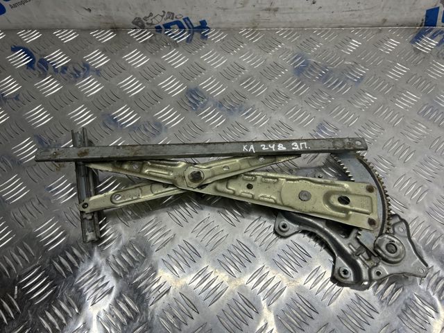 Склопідйомник задніх правих дверей 82720EG000 NISSAN