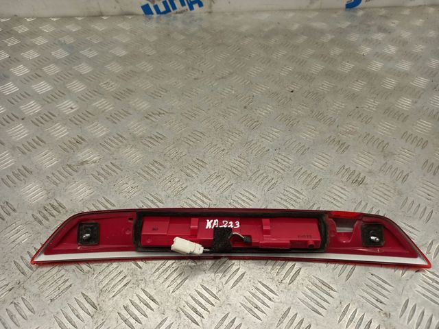Ліхтар сигнальний Subaru Forester 4
