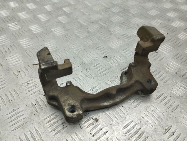 Скоба гальмівного супорта переднього 8603757 VOLVO