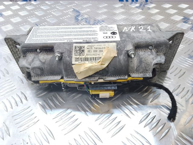 Подушка безпеки бокова 8E1880204F VAG