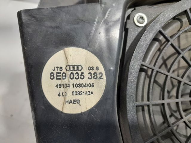 Сабвуфер 8E9035382 VAG