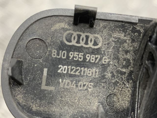 Форсунка омивача скла лобового, ліва 8J0955987G VAG