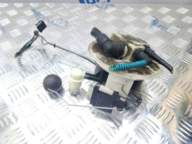 Датчик рівня палива в баку, задній 8K0919671B VAG