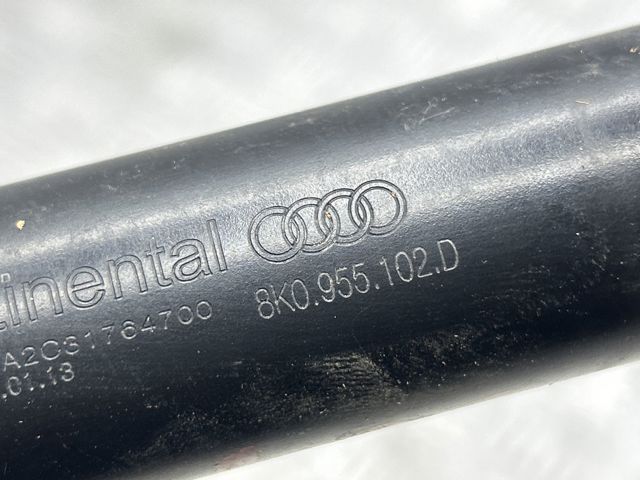 Тримач форсунки омивача фари, підйомний циліндр 8K0955102D VAG