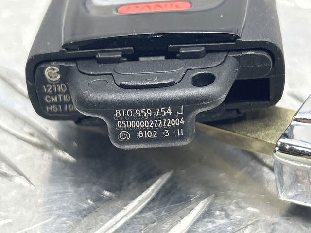 Ключ замка запалювання 8K0959754BTKE VAG