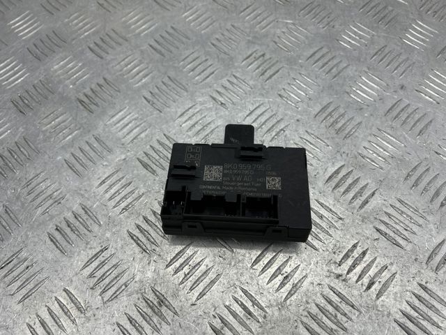 Блок комфорту задніх дверей 8K0959795G VAG