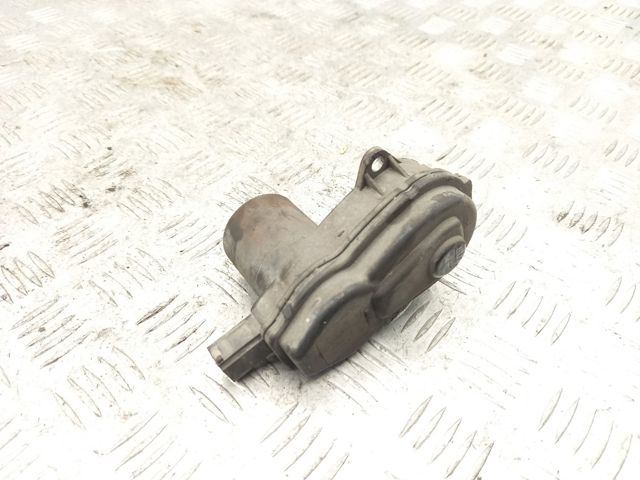 Мотор приводу гальмівного супорта заднього стояночної системи 8K0998281A PORSCHE