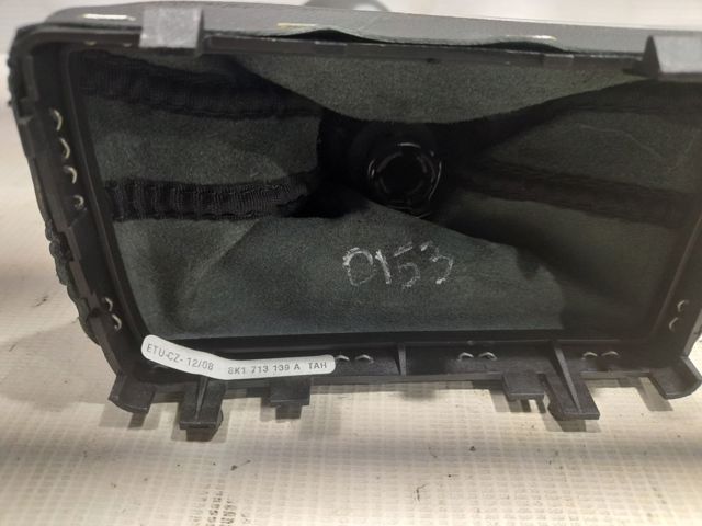 Ручка важеля коробки передач 8K1713139A VAG