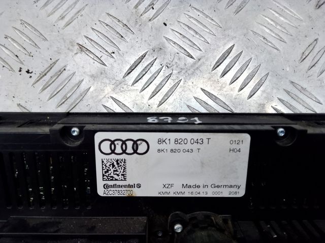 Блок управління режимів опалення / кондиціонування 8K1820043T VAG