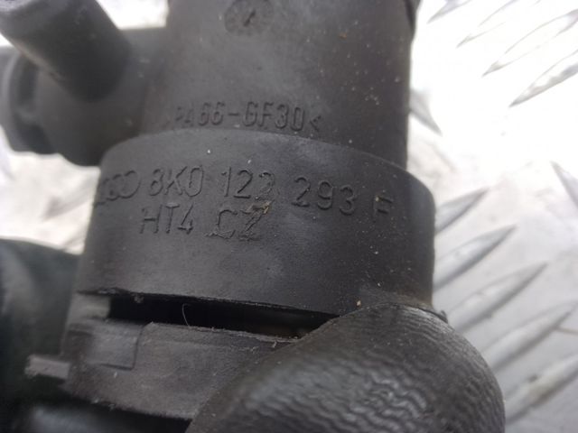 Шланг/патрубок радіатора охолодження, нижній 8R0121055D VAG
