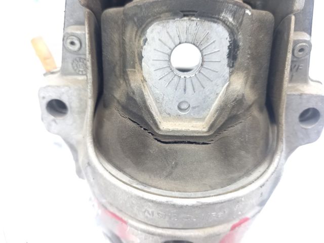 Права подушка двигуна 8R0199381AS VAG