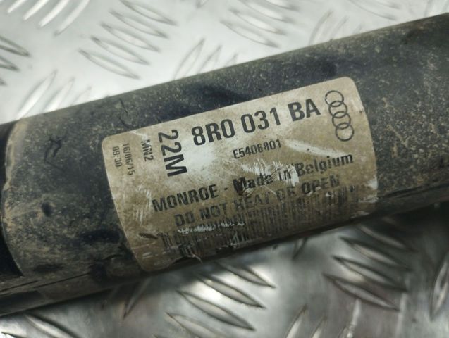 Стійка передня 8R0413031BA VAG