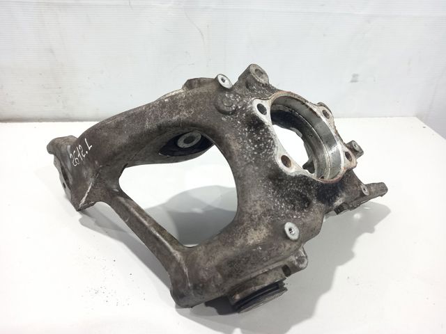 Цапфа поворотного кулака 8R0505431C VAG