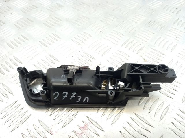 Ручка задньої двері внутрішня ліва 8R0839019A6PS VAG