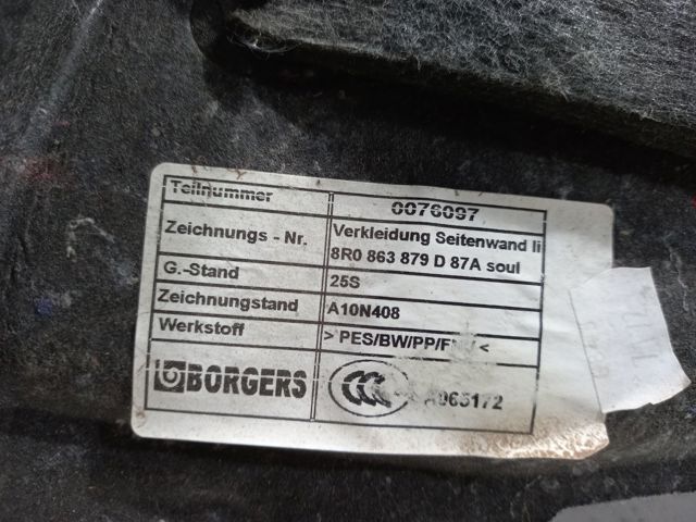 Облицювання багажного відсіку, ліва 8R0863879D87A VAG