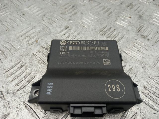 Прилади й апаратура діагностики 8R0907468L VAG