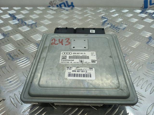 Комп'ютер двигуна 8R0907551G VAG