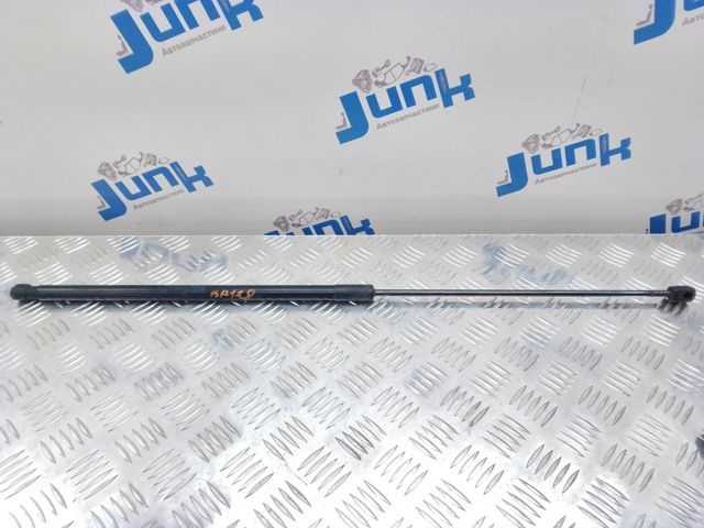 Амортизатор капота 8T0823359 VAG