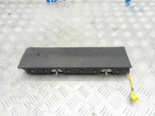 Подушка безпеки (AIRBAG) пасажирська, захисту колін 8T0880842E VAG