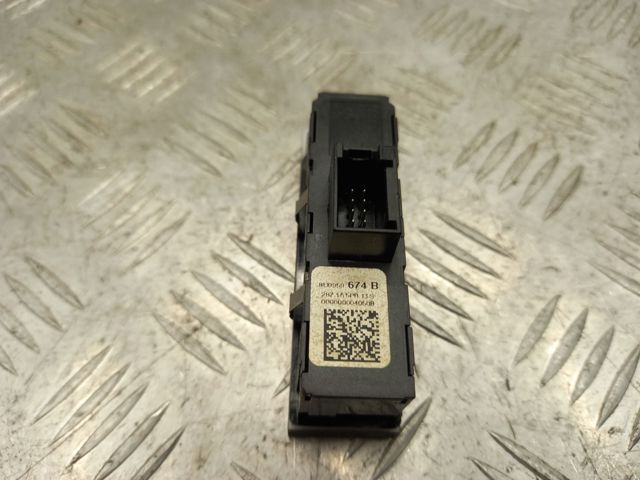 Блок кнопок центральної консолі 8U0959674B5PR VAG