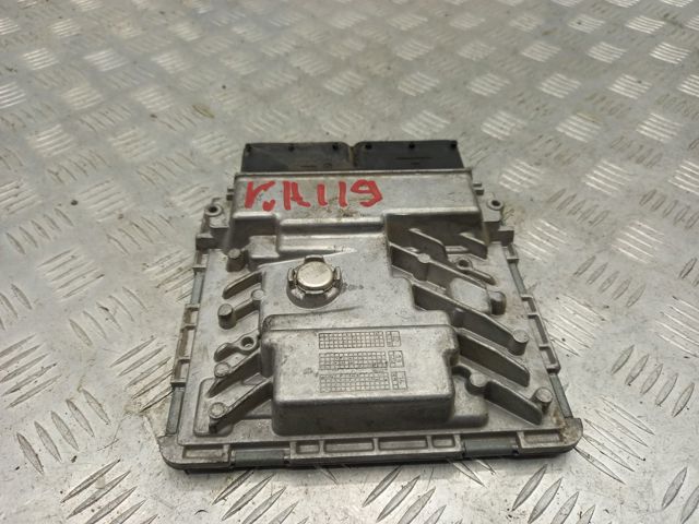 Комп'ютер двигуна 8V0906264D VAG