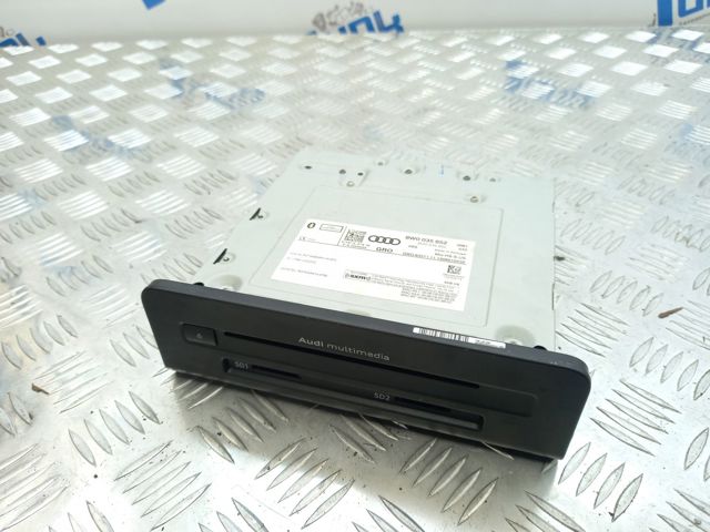 Магнітола 8W0035654 VAG