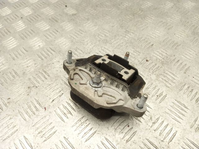 Опора кпп 8W0399156AQ VAG