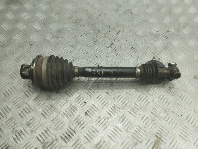 Піввісь (привід) передня 8W0407271D VAG