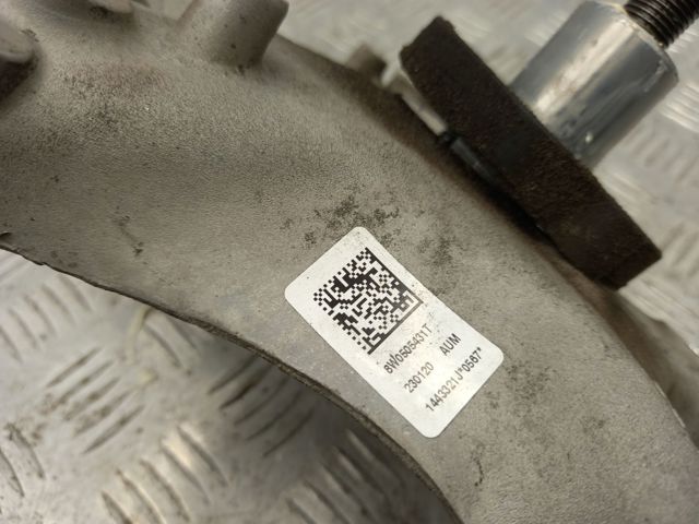 Цапфа - поворотний кулак задній, лівий 8W0505431S VAG