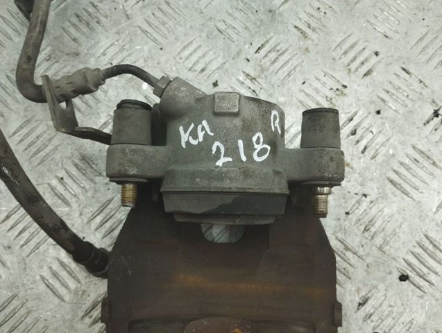 Супорт гальмівний, передній, правий 8W0615124 VAG
