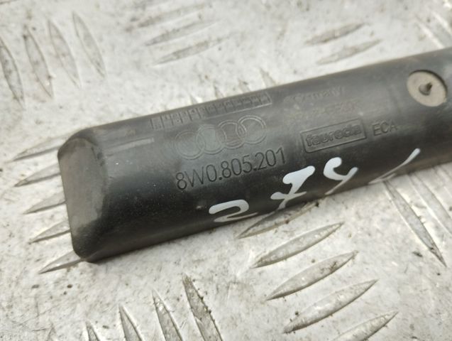 Кронштейн радіатора нижній 8W0805201 VAG
