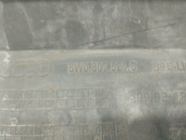 Спойлер заднього бампера 8W0807521CRP5 VAG