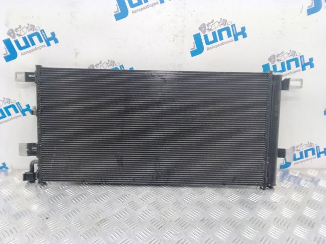 Конденсатор кондиціонера 8W0816421M VAG
