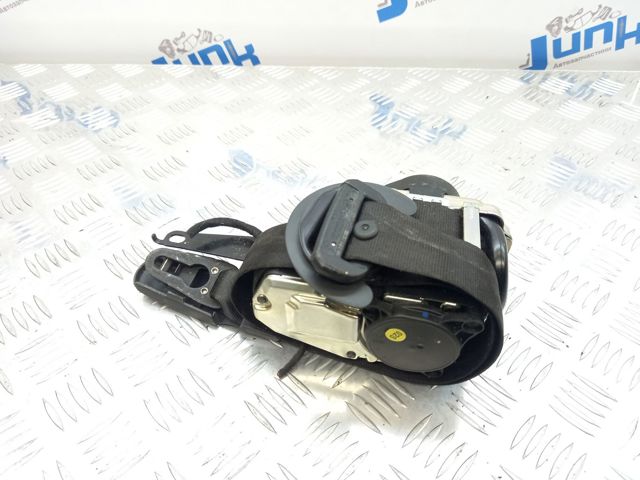 Ремені безпеки 8W0857706CV04 VAG