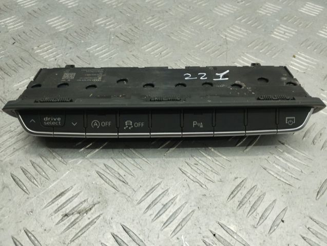 Блок кнопок центральної консолі 8W0925301BC5PR VAG