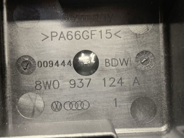 Коробка запобіжників 8W0937124A VAG