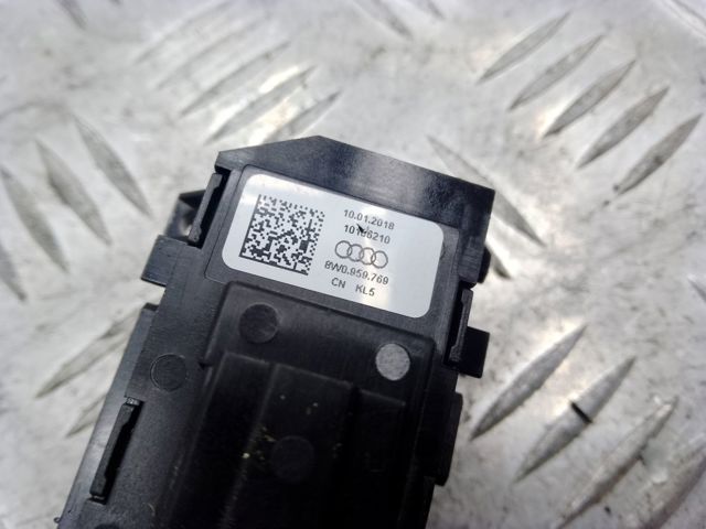 Блок кнопок механізму регулювання сидінь, лівий 8W0959769 VAG